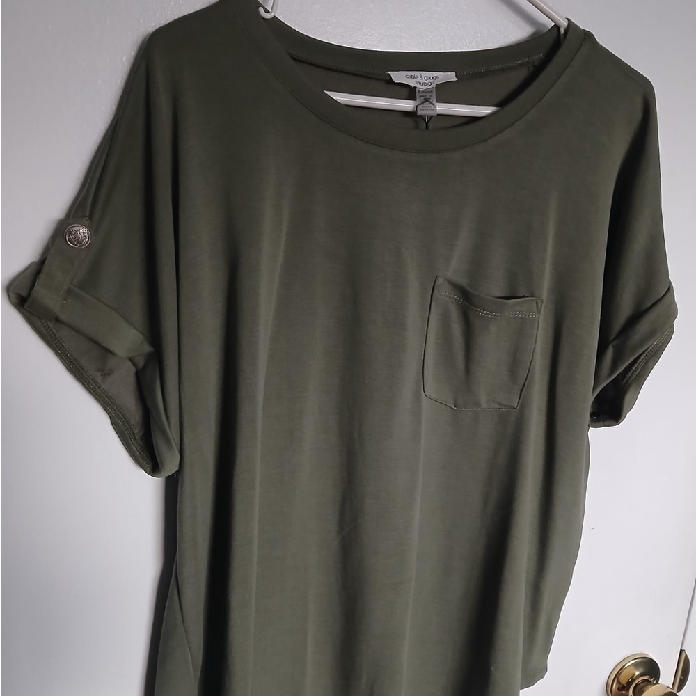 Cable & Gauge Forest Green Short Sleeve Top